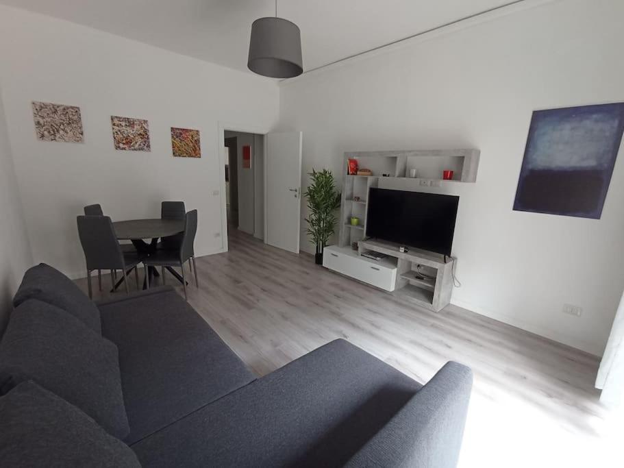 Andrea Central Apartment Bari Exterior foto